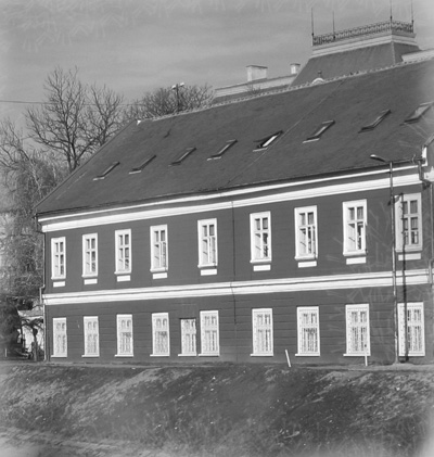 skola-josif-marinkovic-adaptirana-1990-godine