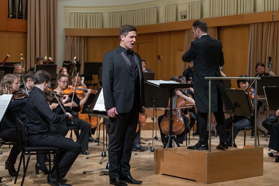Бивши ученик Владимир Јакшић наступио као солиста у Љубљанској опери са Симфонијским оркестром