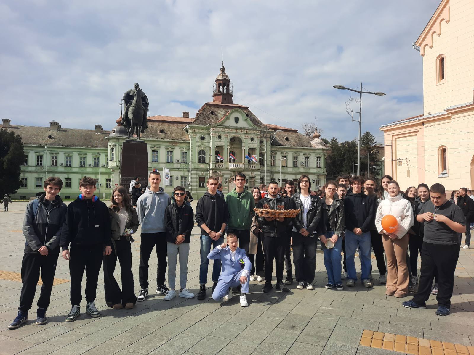 Read more about the article Хор СМШ подржао Светски дан особа са Дауновим синдромом